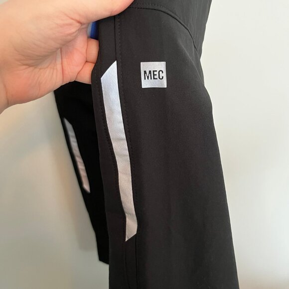 Mountain Equipment Co-Op. Outdoor Pants. Black. Size Medium. Mens. - Picture 3 of 9